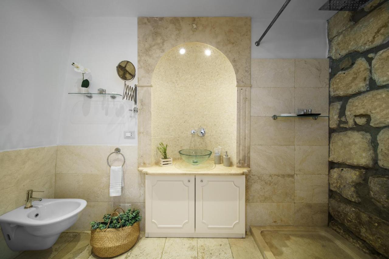 Castello House Appartement Cagliari Buitenkant foto