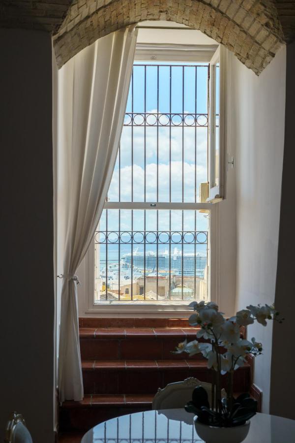 Castello House Appartement Cagliari Buitenkant foto