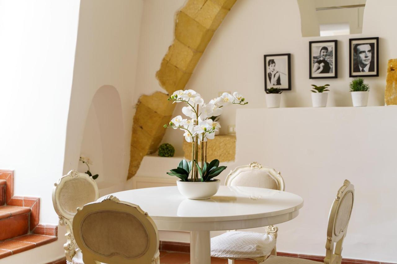 Castello House Appartement Cagliari Buitenkant foto