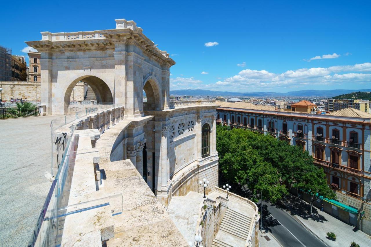 Castello House Appartement Cagliari Buitenkant foto